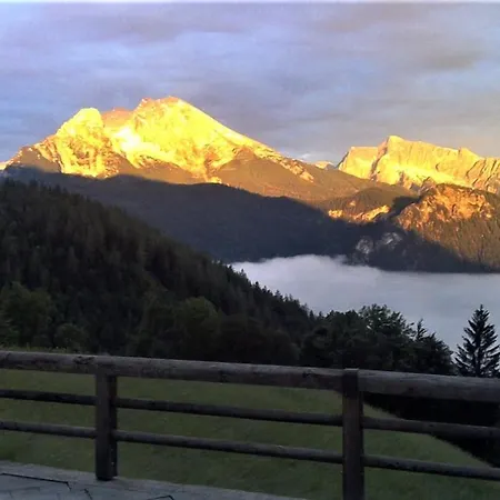 Bergpanorama Und Atemberaubende Alpine Almlandschaft 1 Schönau am Königssee