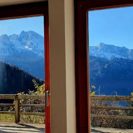1 Bergpanorama Und Atemberaubende Alpine Almlandschaft Fuer Absolute Nichtraucher *